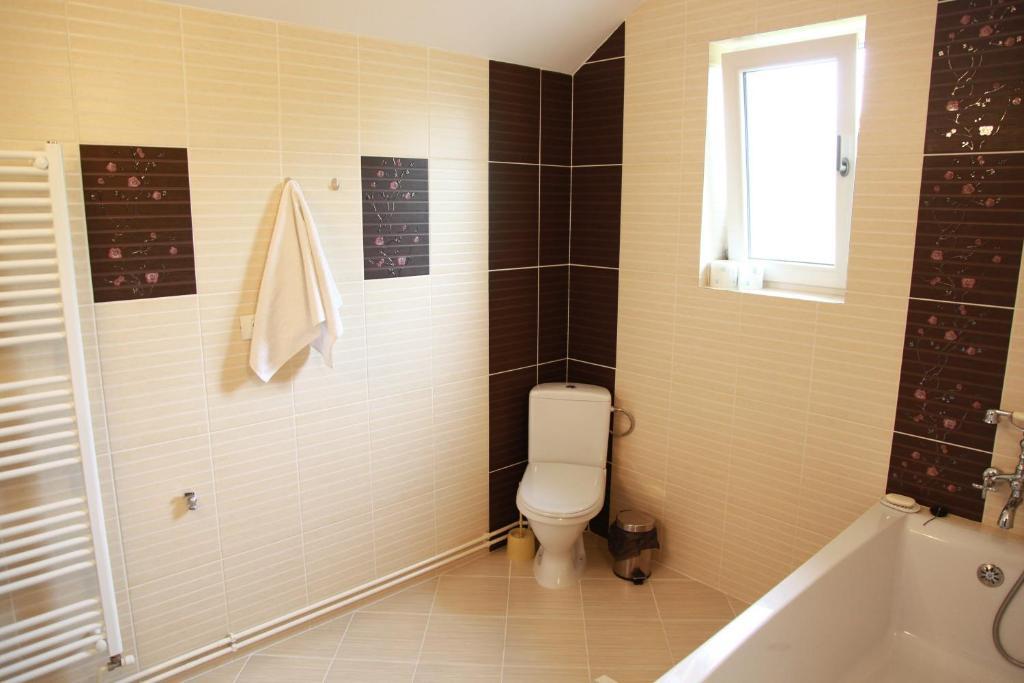 Casa File De Poveste Târgu Jiu Zimmer foto